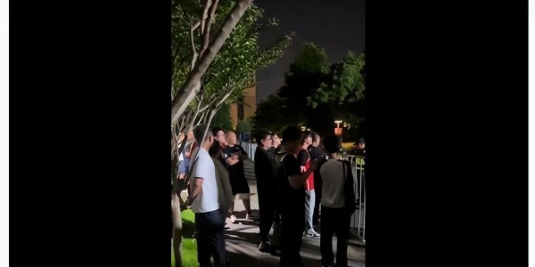 OB电竞app下载-张镇麟被赞第一小前锋，广厦被球迷怒喷软蛋，天津外援拒绝续约！